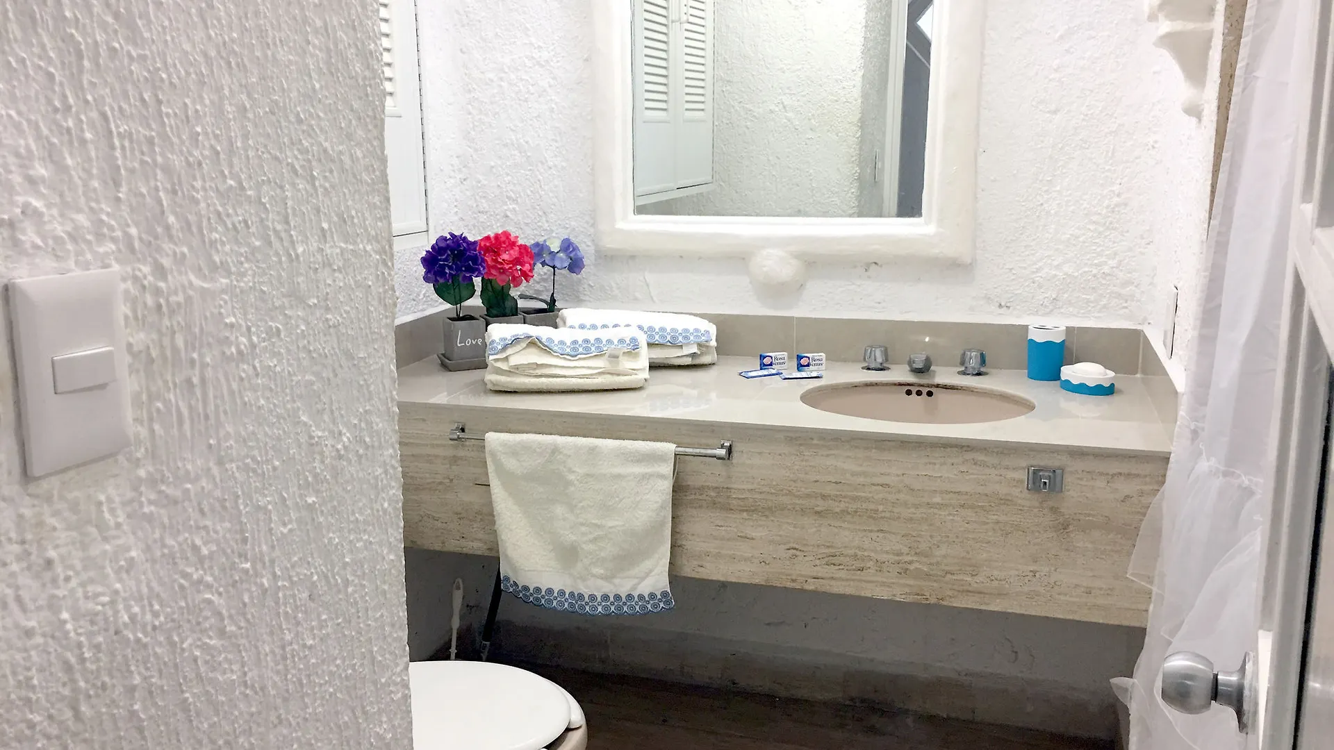 Cancun Plaza Condo