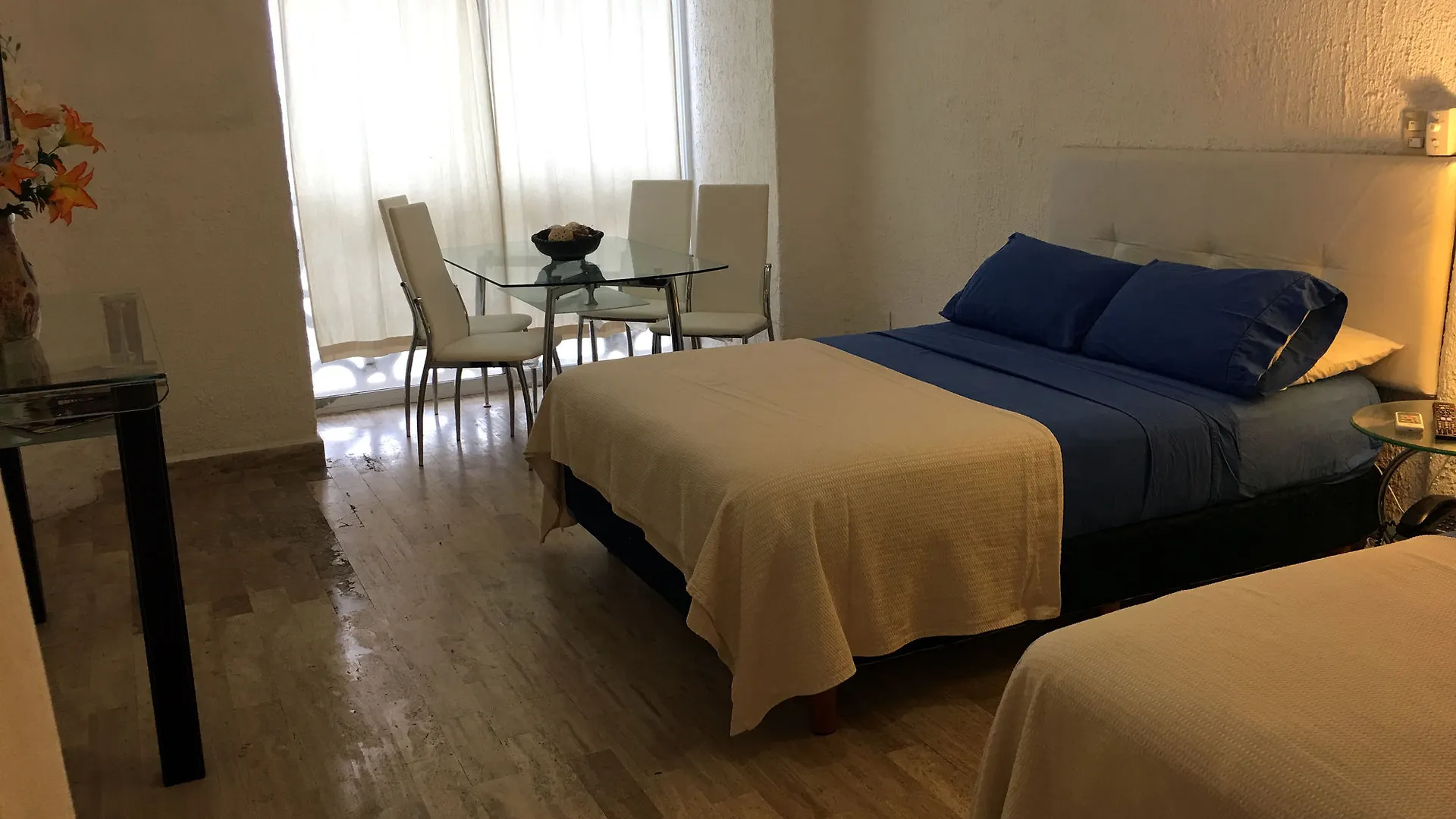 Cancun Plaza Condo Messico